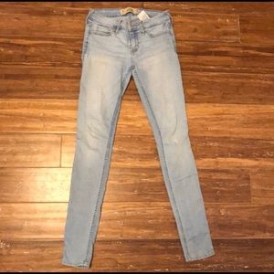 Hollister super skinny jeans